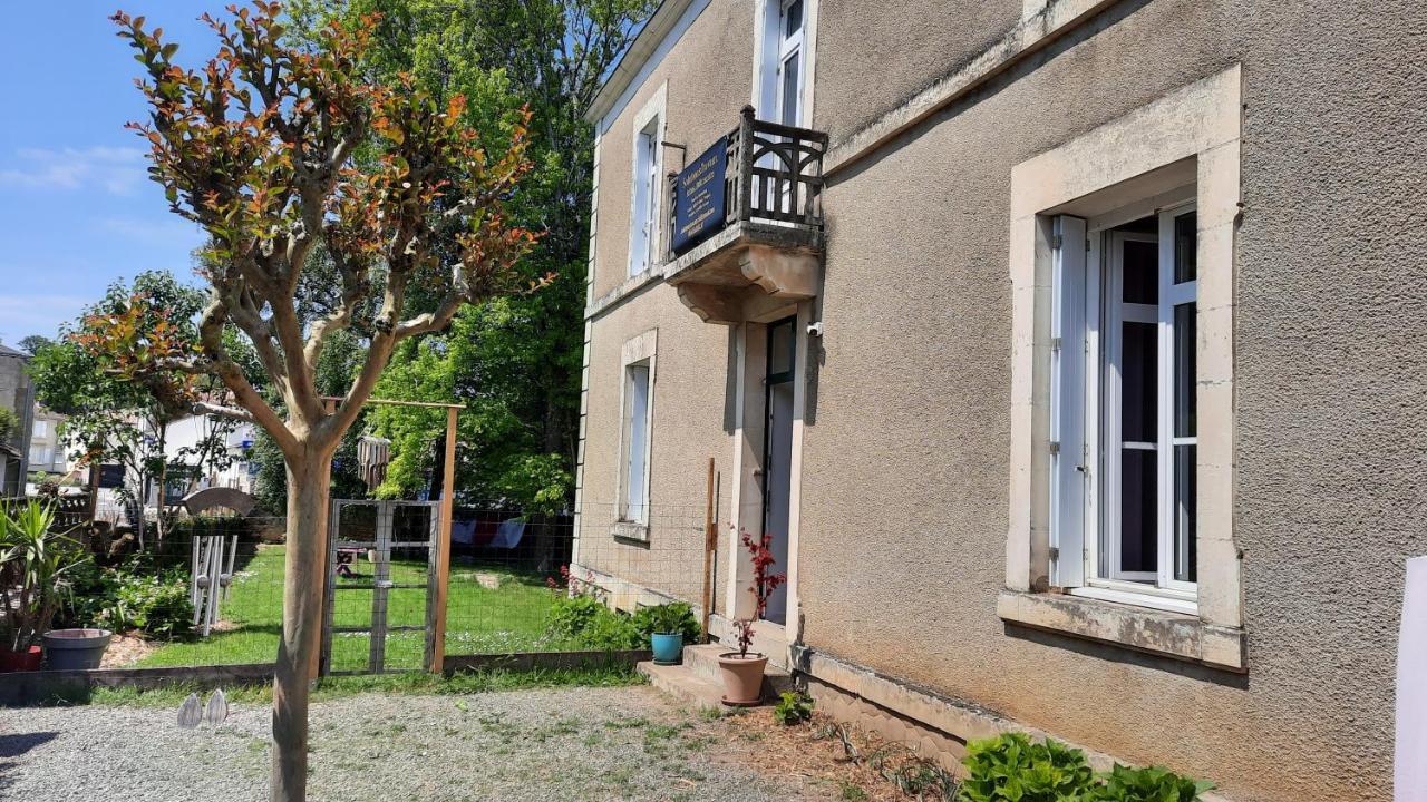 Le Pas Sage Bed and Breakfast La Caillère Exterior foto